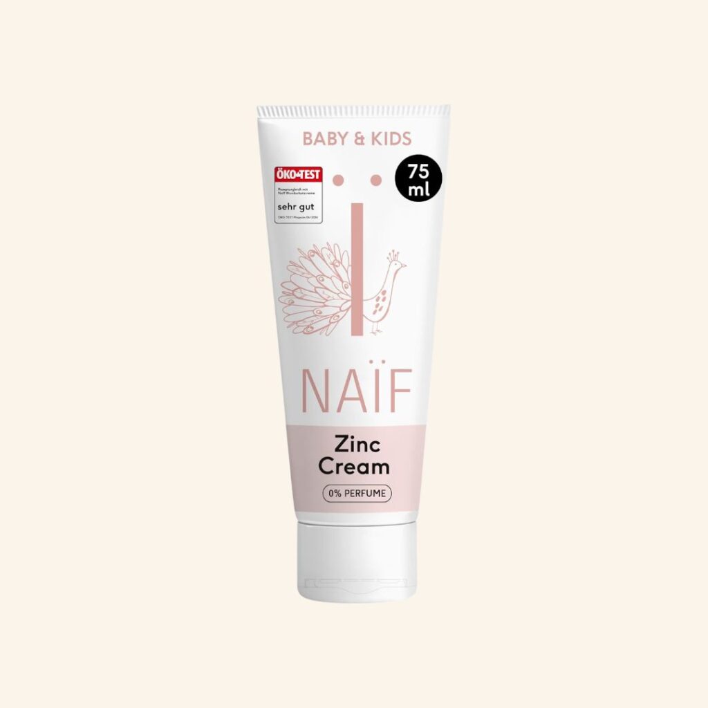 Naïf zinc diaper cream for babies with fragrance-free ingredients for diaper rash.